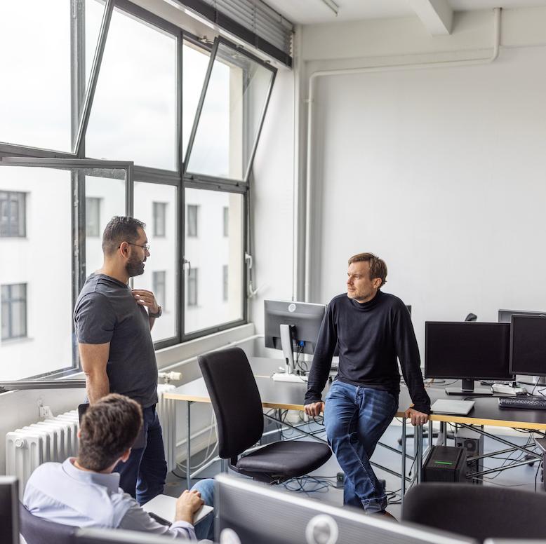 Modern office collaboration setting
