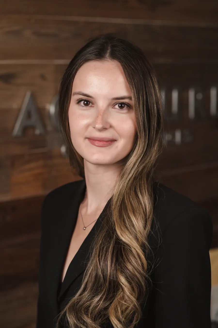 Lisa Prozhmi