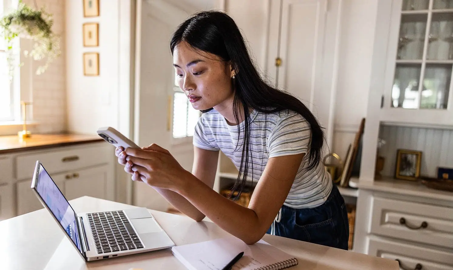 AI & Deepfake Scams: 2025 Guide for Cybersecurity at Work and at Home